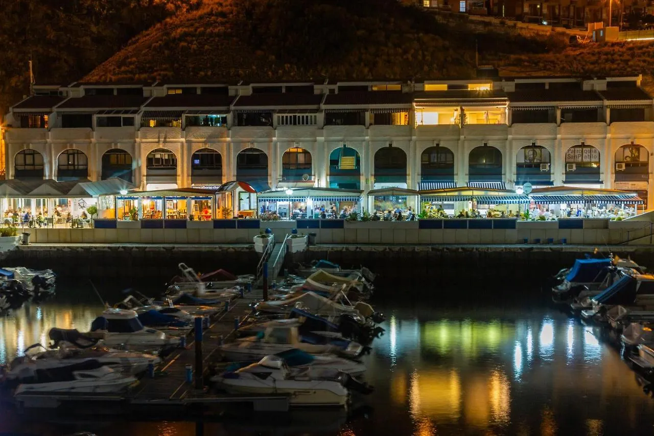 شقة Radazul Marina Seafront 5 0*,  إسبانيا